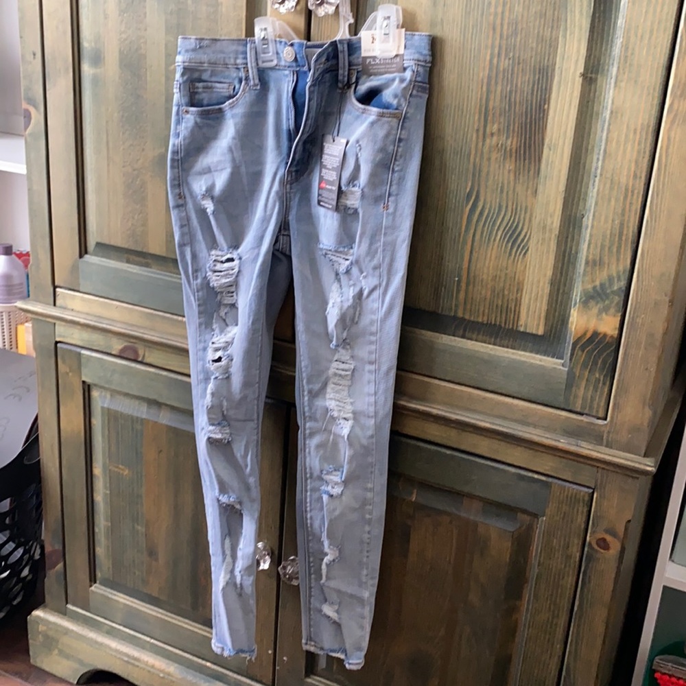 NWT distressed jeans